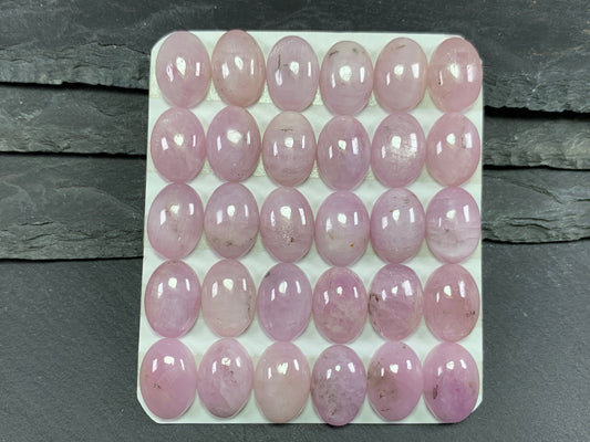 Kunzite oval 10x14mm cabochon - Calibrated. cabochons