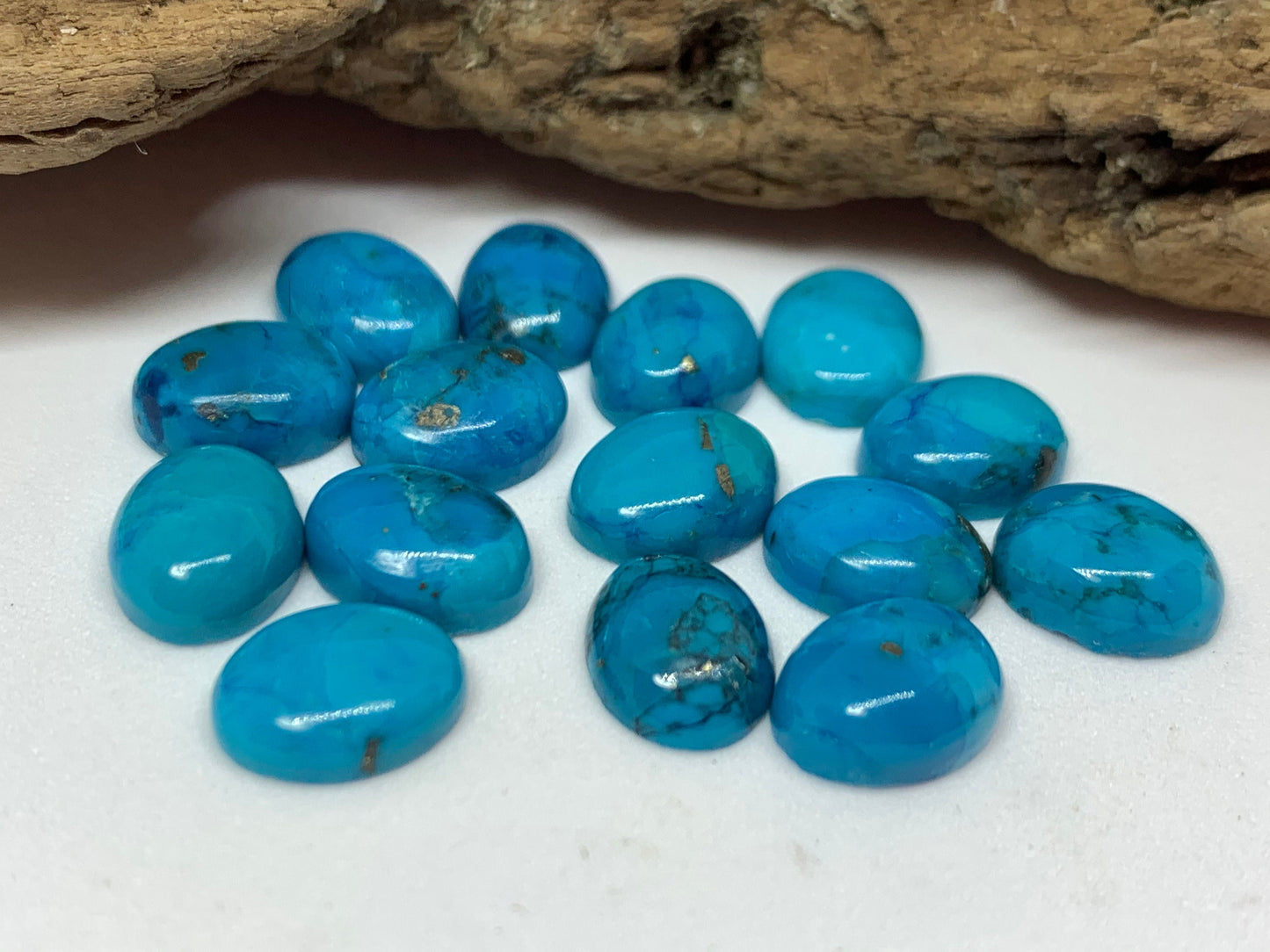 Turquoise cabochon 7x9mm - Calibrated cabochons