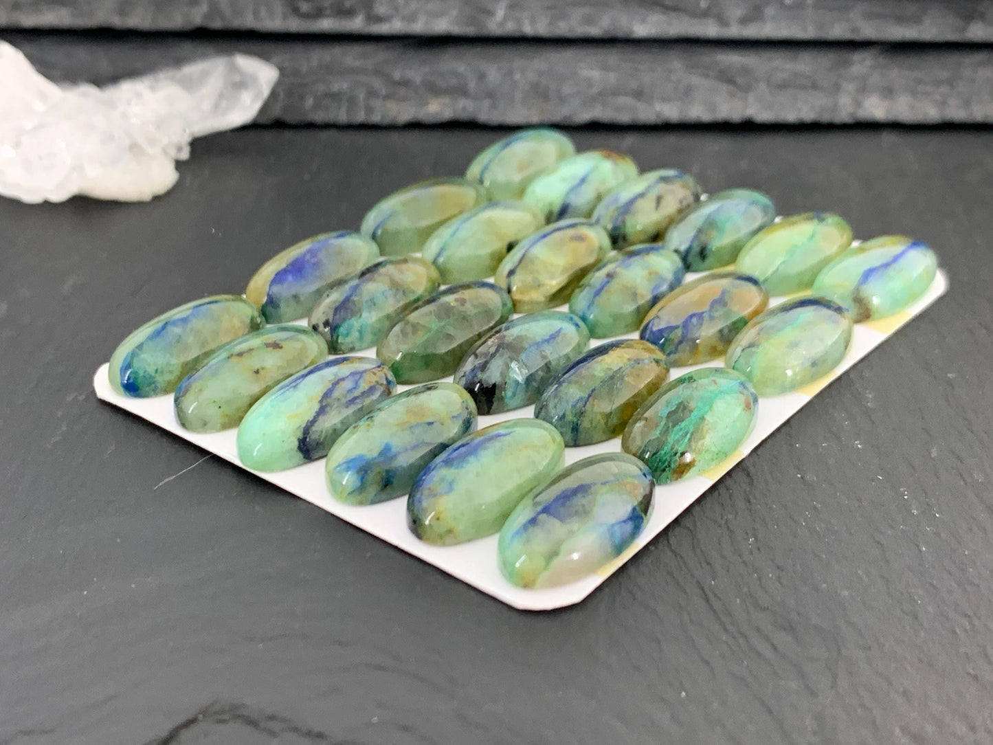 Chrysocolla Quartz oval 10x20mm cabochon - Calibrated cabochons