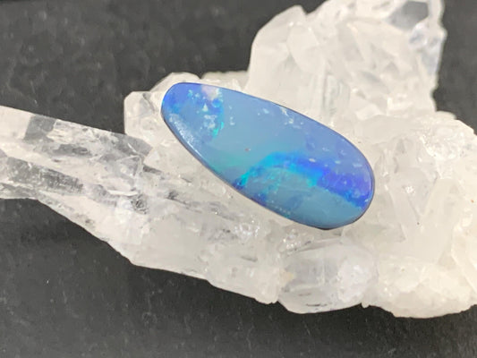 Australian Opal doublet 7x16x5mm cabochon