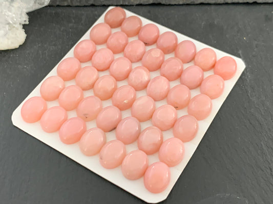 Pink Opal oval 8x10mm cabochon - Calibrated cabochons