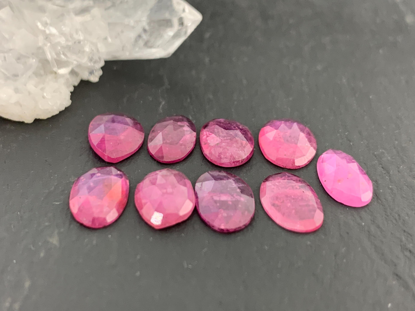 Faceted Sapphire oval 9-10mm long cabochon