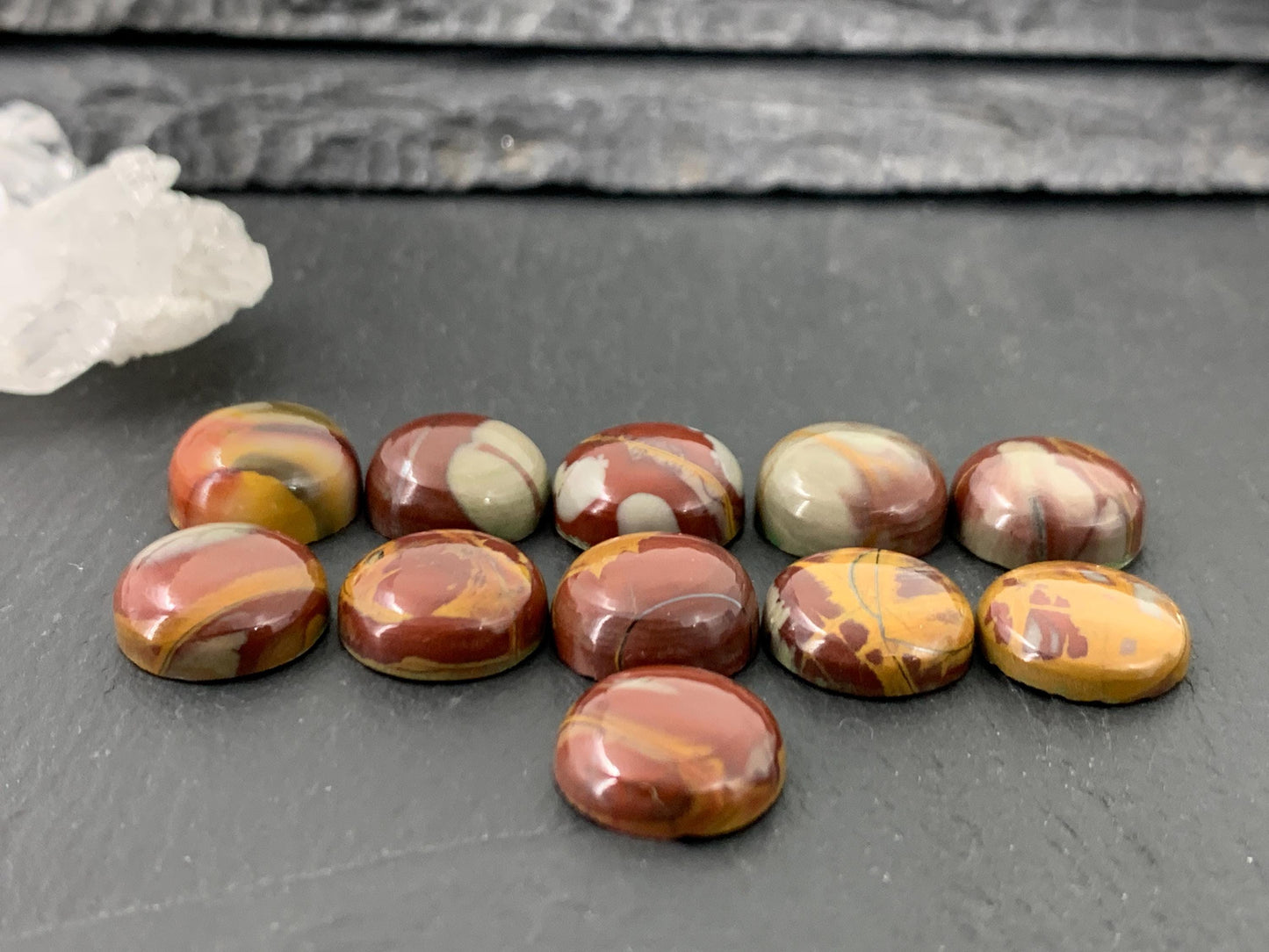 Mookaite Jasper round 12mm cabochon