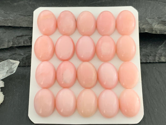 Pink Opal oval 12x16mm cabochon - Calibrated cabochons