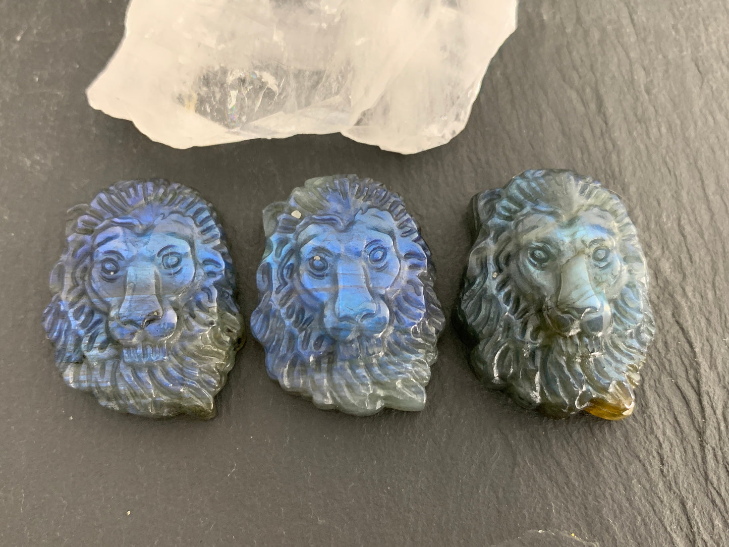 Lion Labradorite carving - Labradorite carving