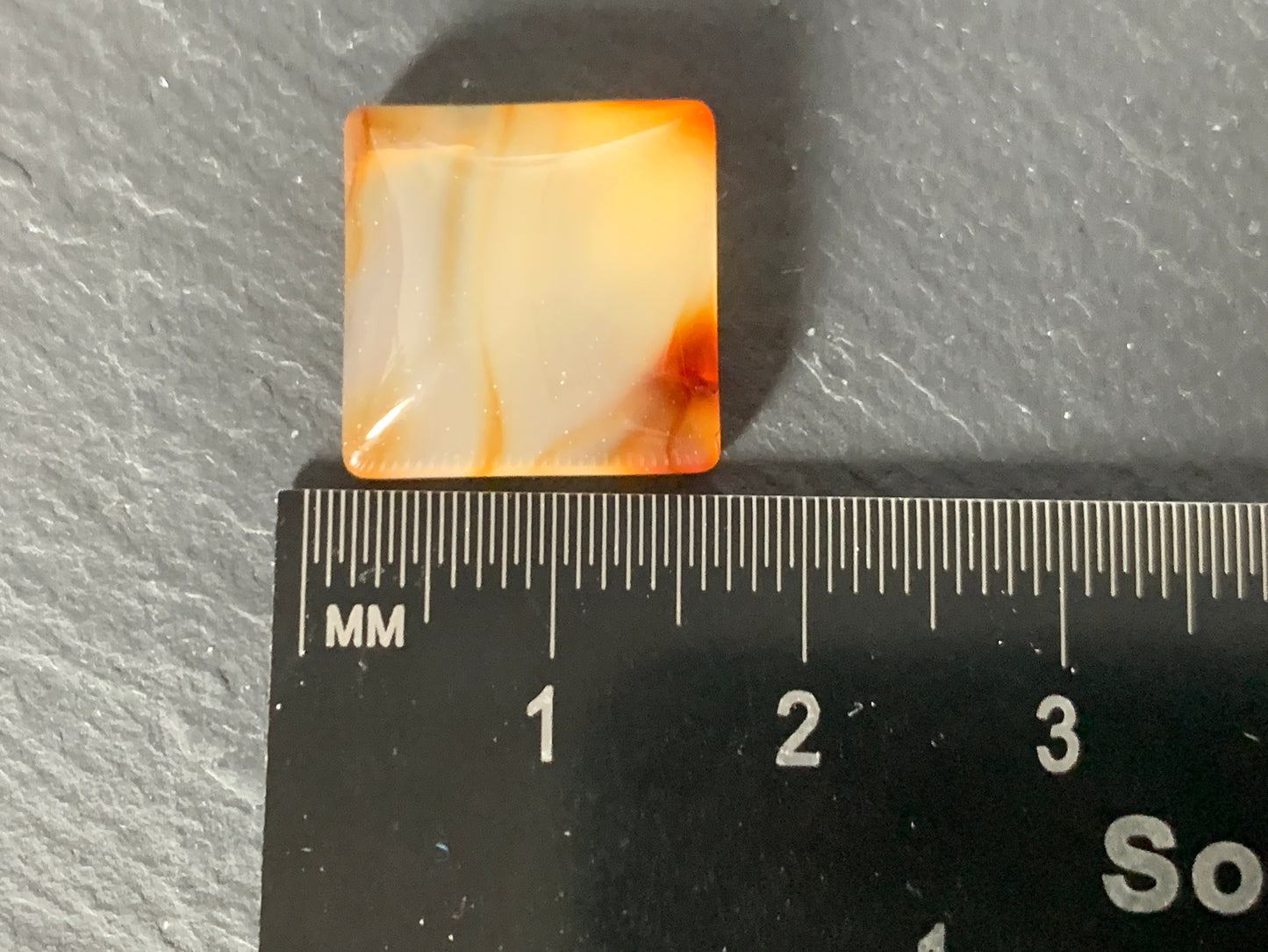 Carnelian square 15mm cabochon - Calibrated cabochons