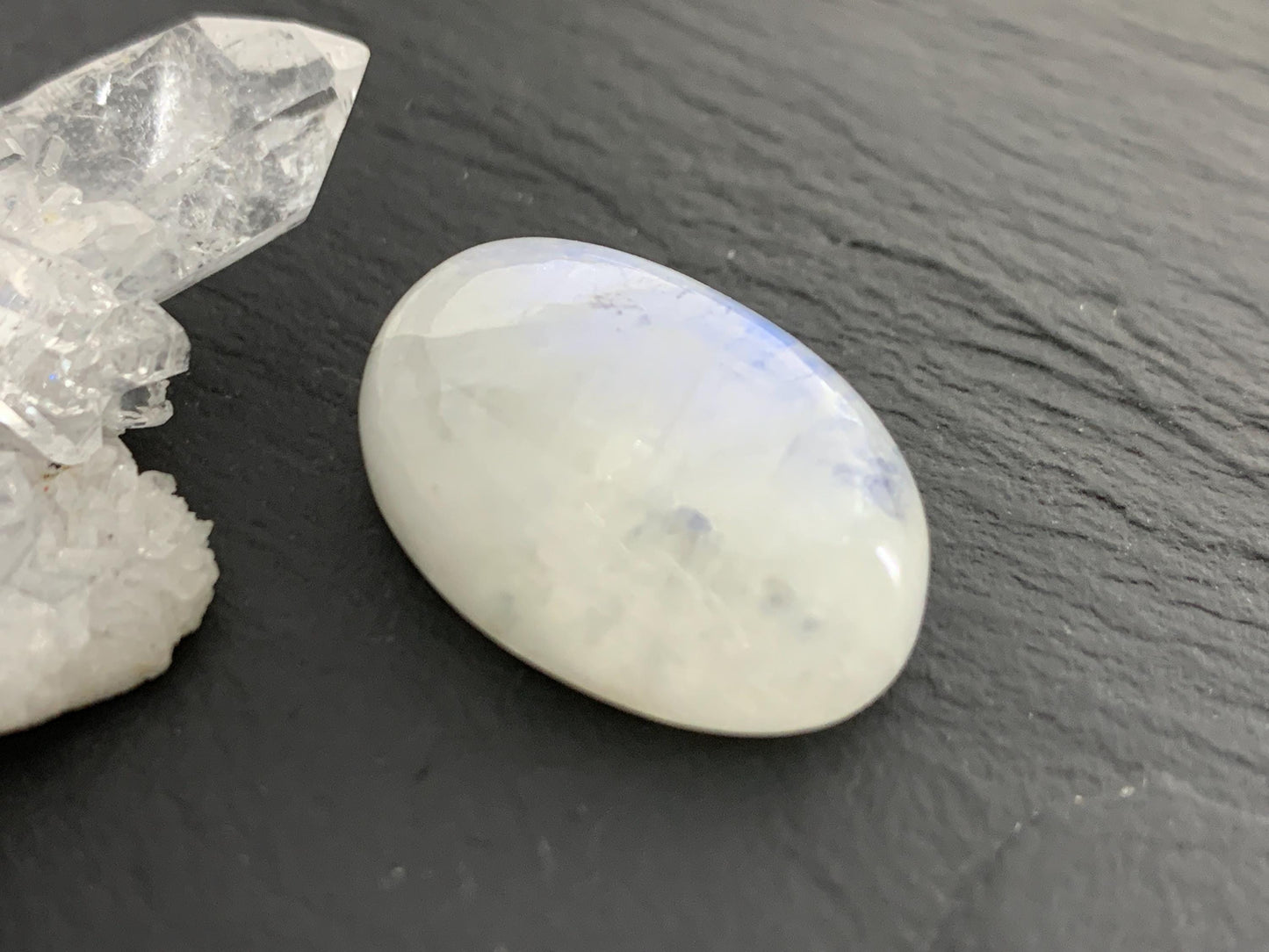 Rainbow Moonstone 25x16x10mm cabochon