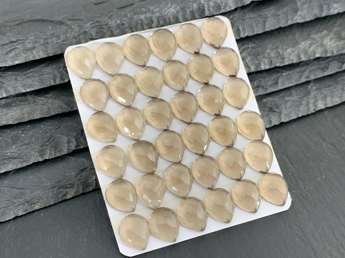 Faceted Smokey Quartz pear 10x12mm Cabochon - Calibrated cabochons