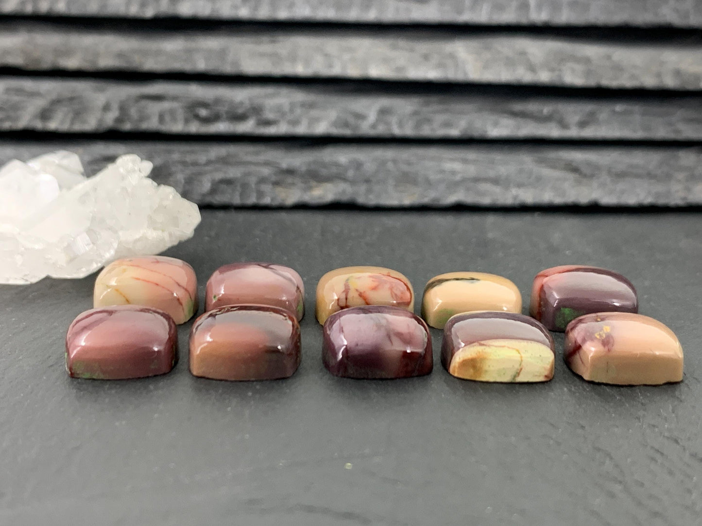 Mookaite Jasper square 12mm cabochon