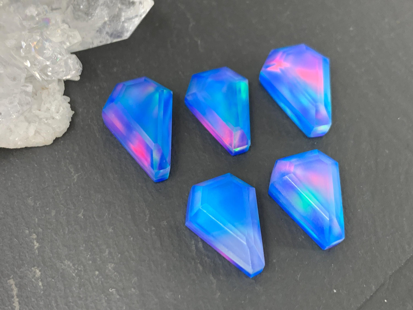 Faceted Aurora Opal coffin 15-17mm long cabochon - Doublet cabochons