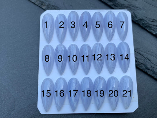 Blue Lace Agate pear 8x20mm cabochon - Calibrated cabochons