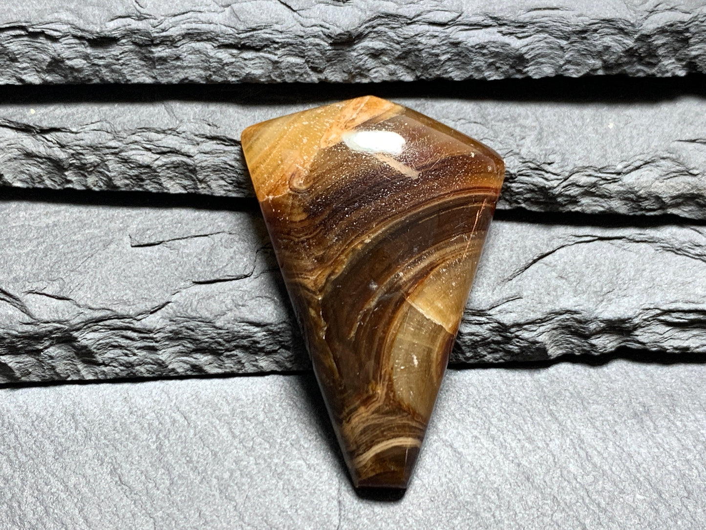 Aragonite cabochon 45x31x8mm - free form Aragonite