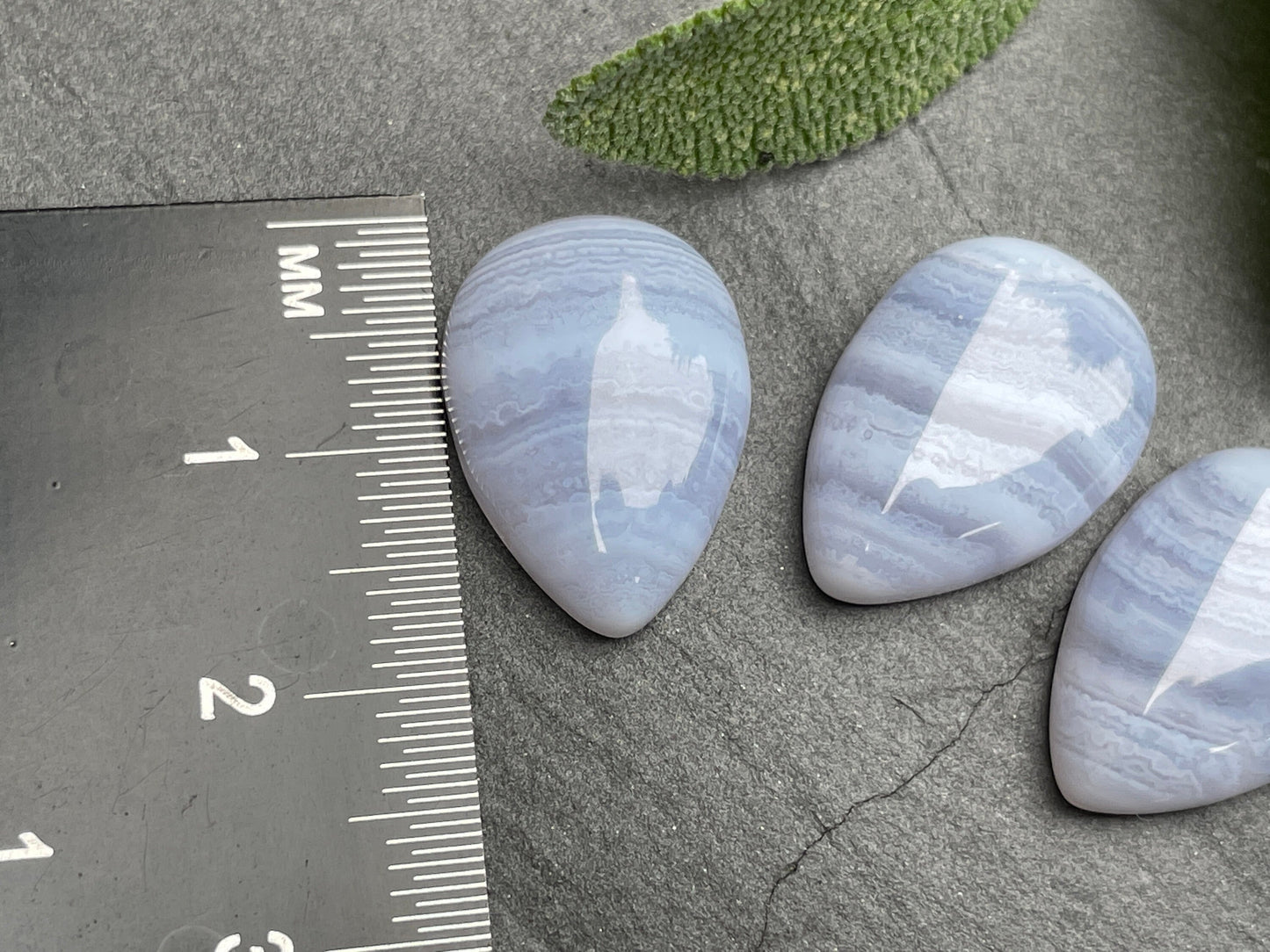 Blue Lace Agate 13x18mm cabochon - Calibrated cabochons