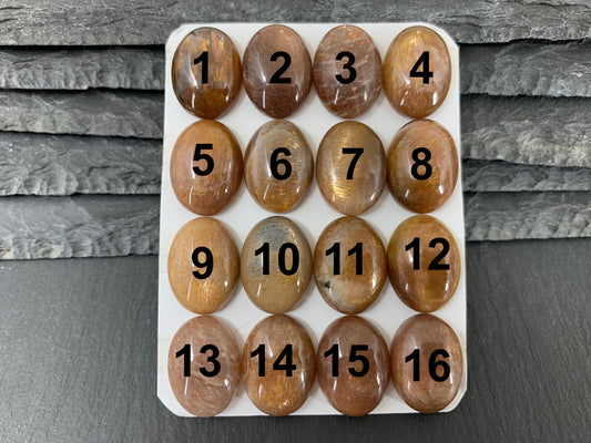 Sunstone oval 15x20mm cabochon - Calibrated cabochons