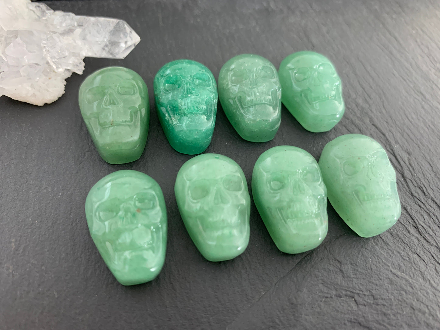 Green Aventurine skull 15x22mm cabochon