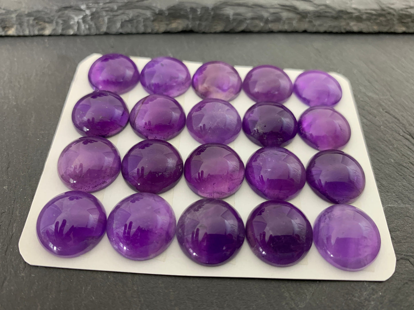 Amethyst Round 15mm cabochon - Calibrated cabochons