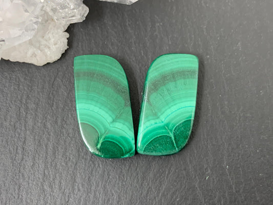 Malachite free form 10x20x4mm cabochon pair
