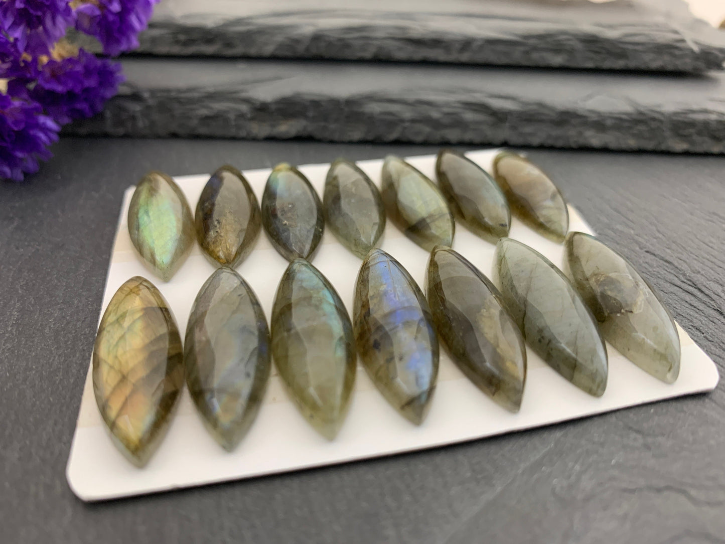 Labradorite marquise 10x30mm cabochon -  Calibrated cabochons