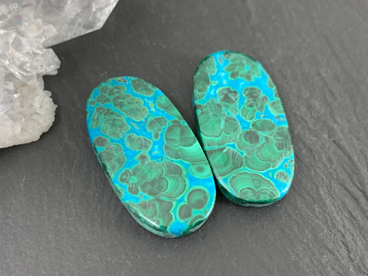 Malachite Chrysocolla oval 14x28x4mm cabochon pair