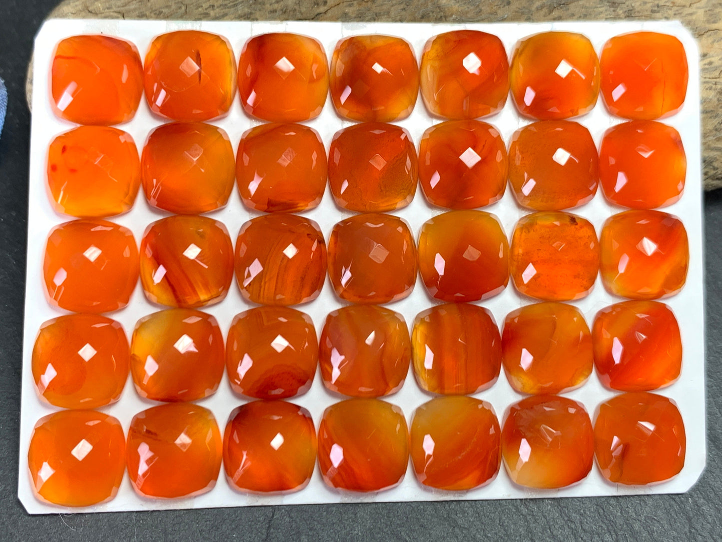 Faceted Carnelian square cushion 10mm Cabochon - Calibrated cabochons