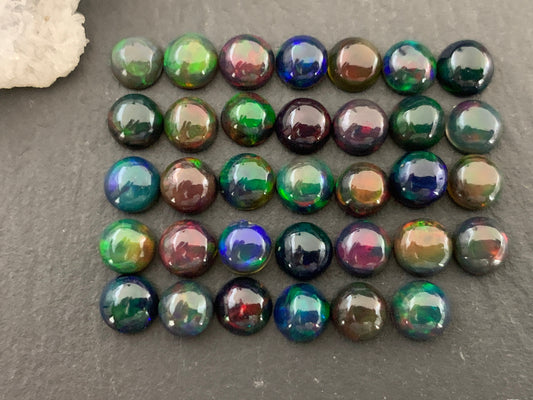Ethiopian Opal round 6mm cabochon