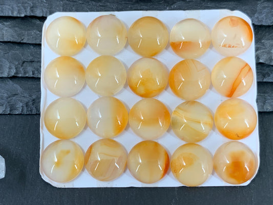 Carnelian round 16mm cabochon - Calibrated cabochons