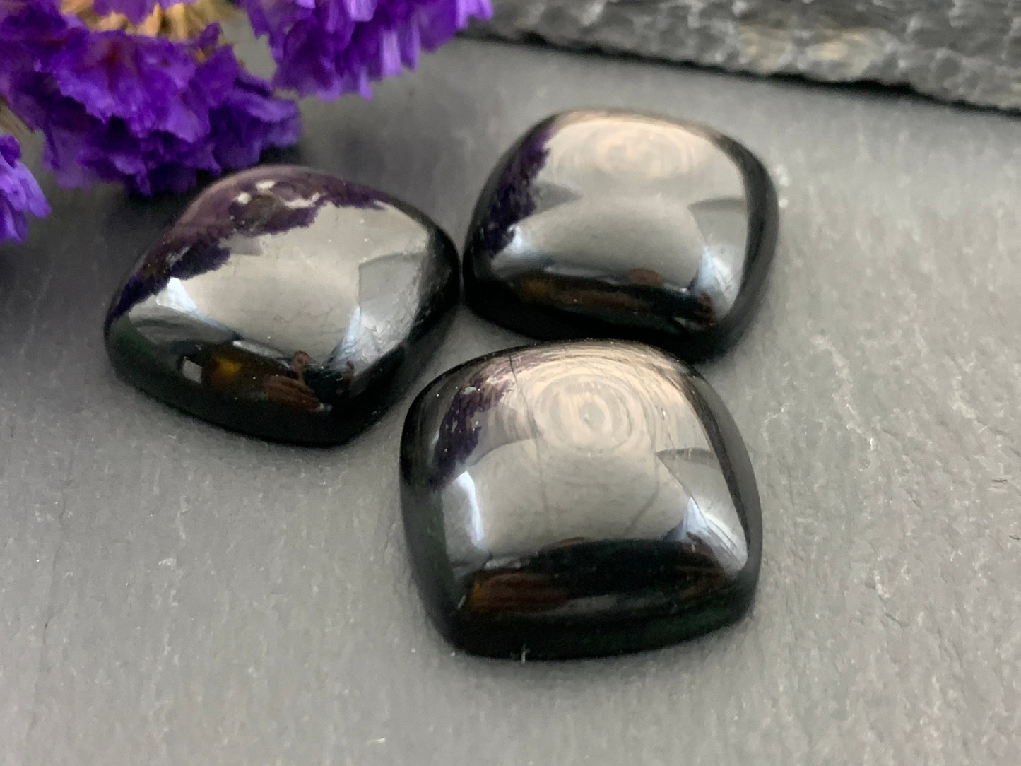 Hypersthenes Square 20mm cabochon - Calibrated cabochons
