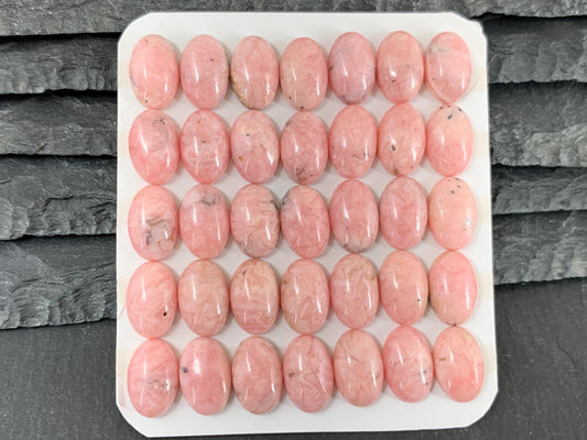 Rhodochrosite oval 8x12mm cabochons - Calibrated cabochons