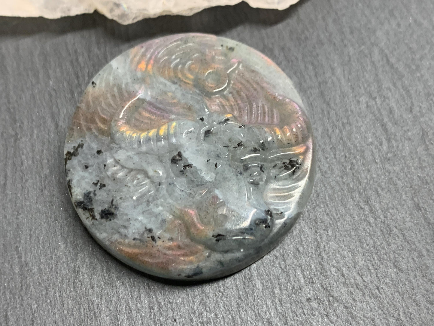 Taurus Purple Labradorite Zodiac Signs - Zodiac Constellations Carving