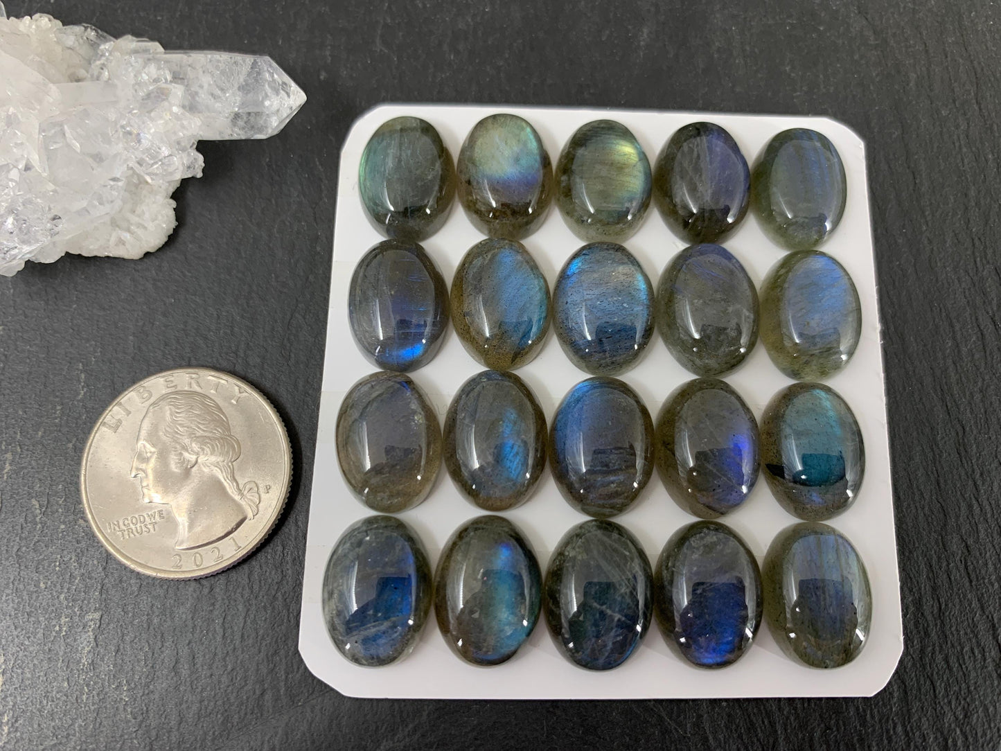 Labradorite oval 12x16mm cabochon - Calibrated cabochon