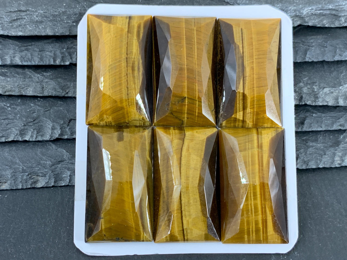 Faceted Tiger Eye rectangle 20x35mm cabochon - Calibrated cabochons