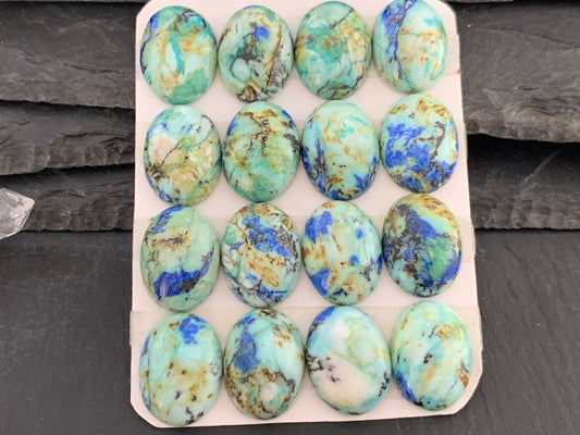 Azurite oval 15x20mm cabochon- Calibrated cabochons
