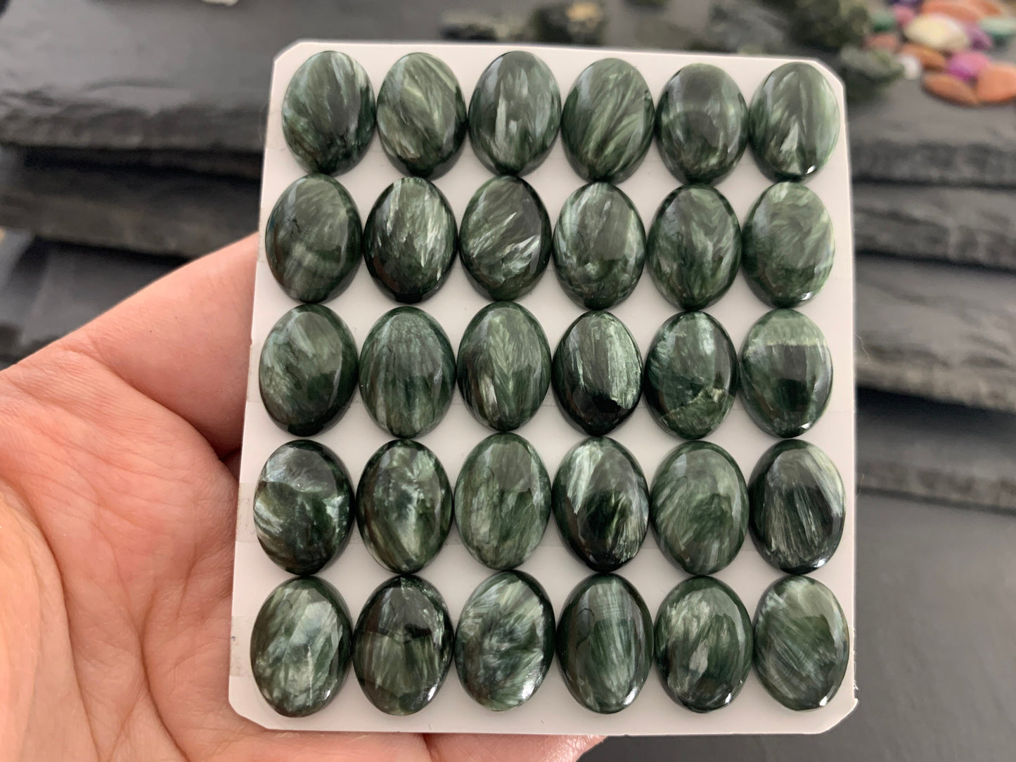 Seraphinite oval 10x14mm cabochon - Calibrated cabochons