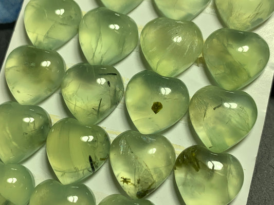 Prehnite heart 15mm cabochon - Calibrated Cabochons