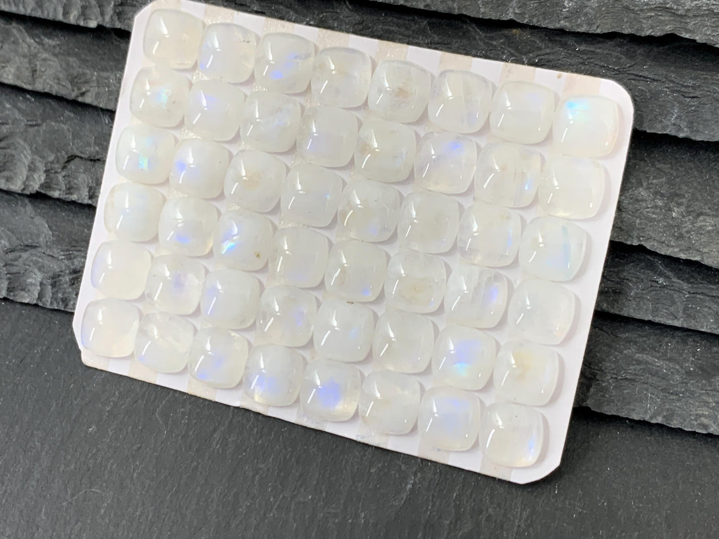 Rainbow Moonstone square cushion 8mm cabochon - Calibrated cabochons