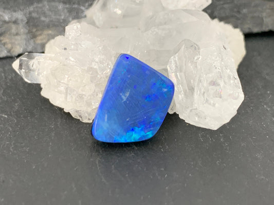 Australian Opal doublet 9x13x3mm cabochon