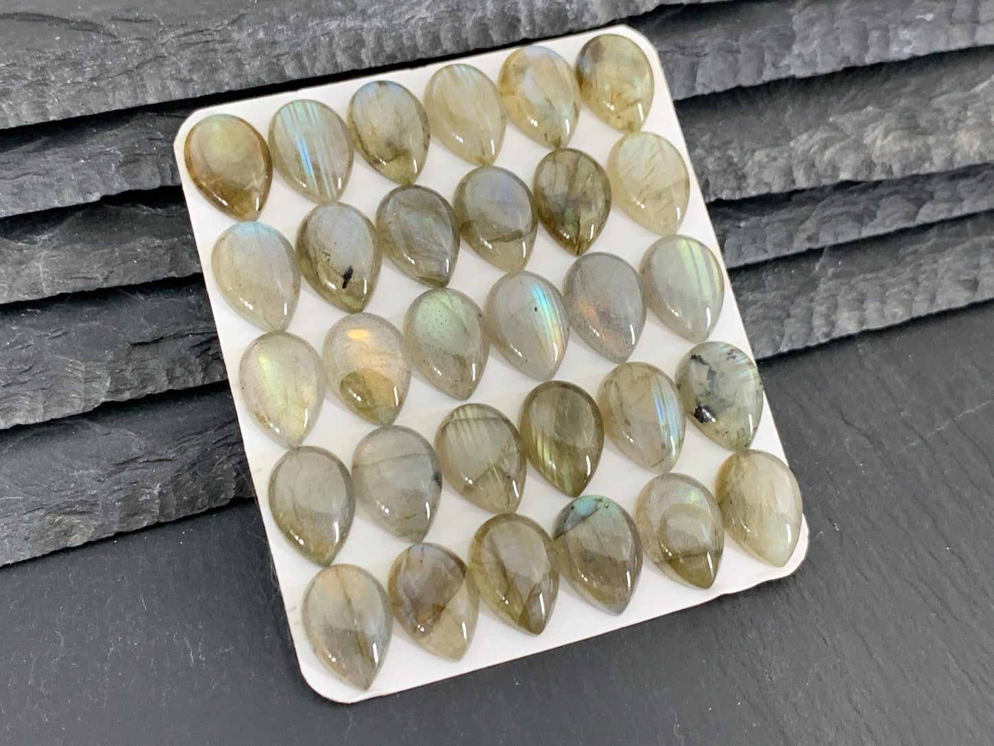 Labradorite pear 10x14mm Cabochon - Calibrated Cabochons