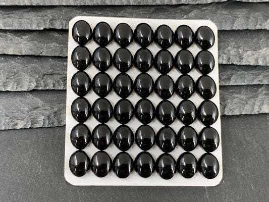 Black Agate oval 8x10mm cabochon - Calibrated cabochons