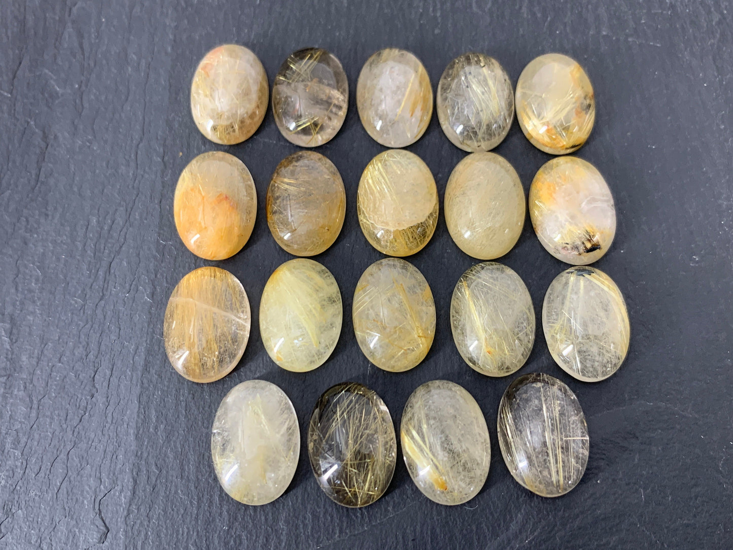 Gold Rutilated Quartz oval 13x18mm cabochon - Calibrated cabochons