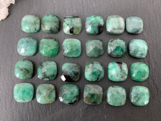 Faceted Emerald square 10mm cabochon