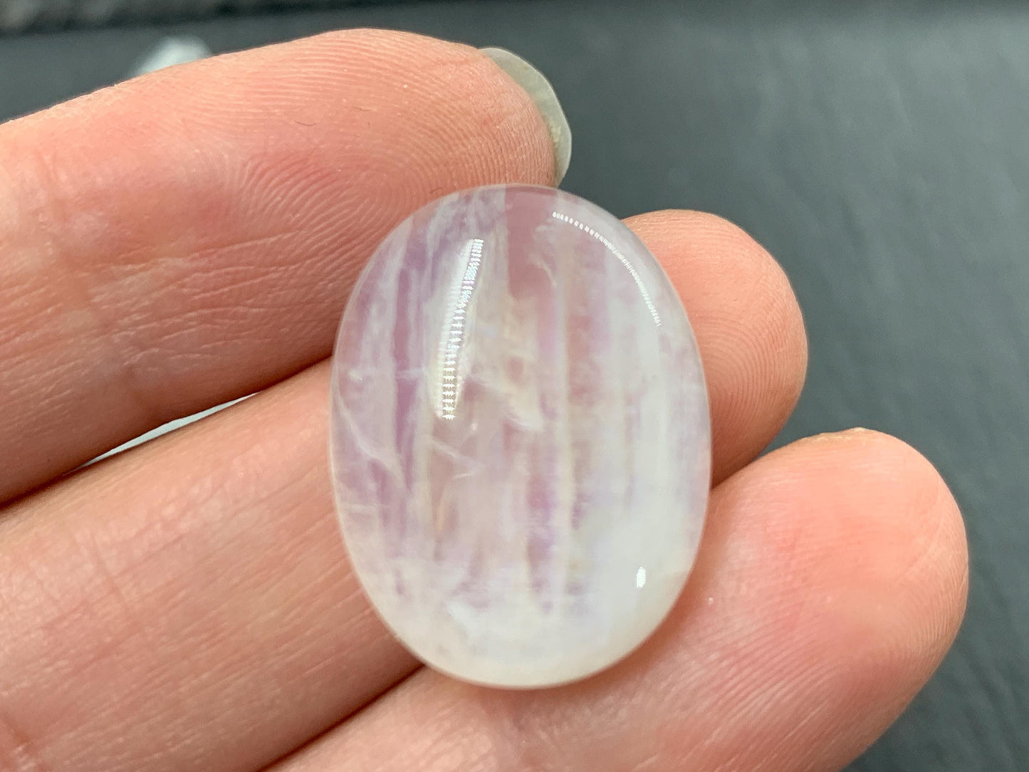 Rainbow Moonstone oval 22x17x8mm cabochon