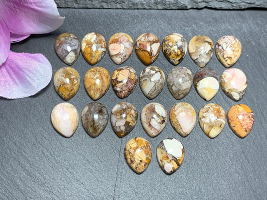 Brecciated Mookaite cabochon 12x16mm- Calibrated cabochons