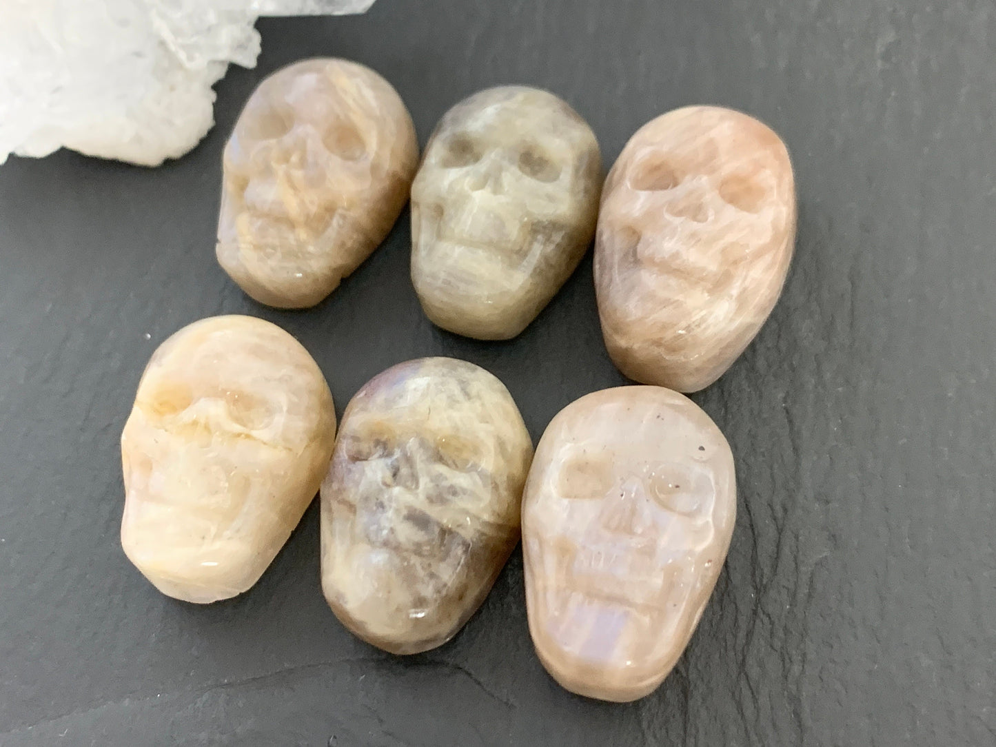 Moonstone Skull 15x22mm Cabochon