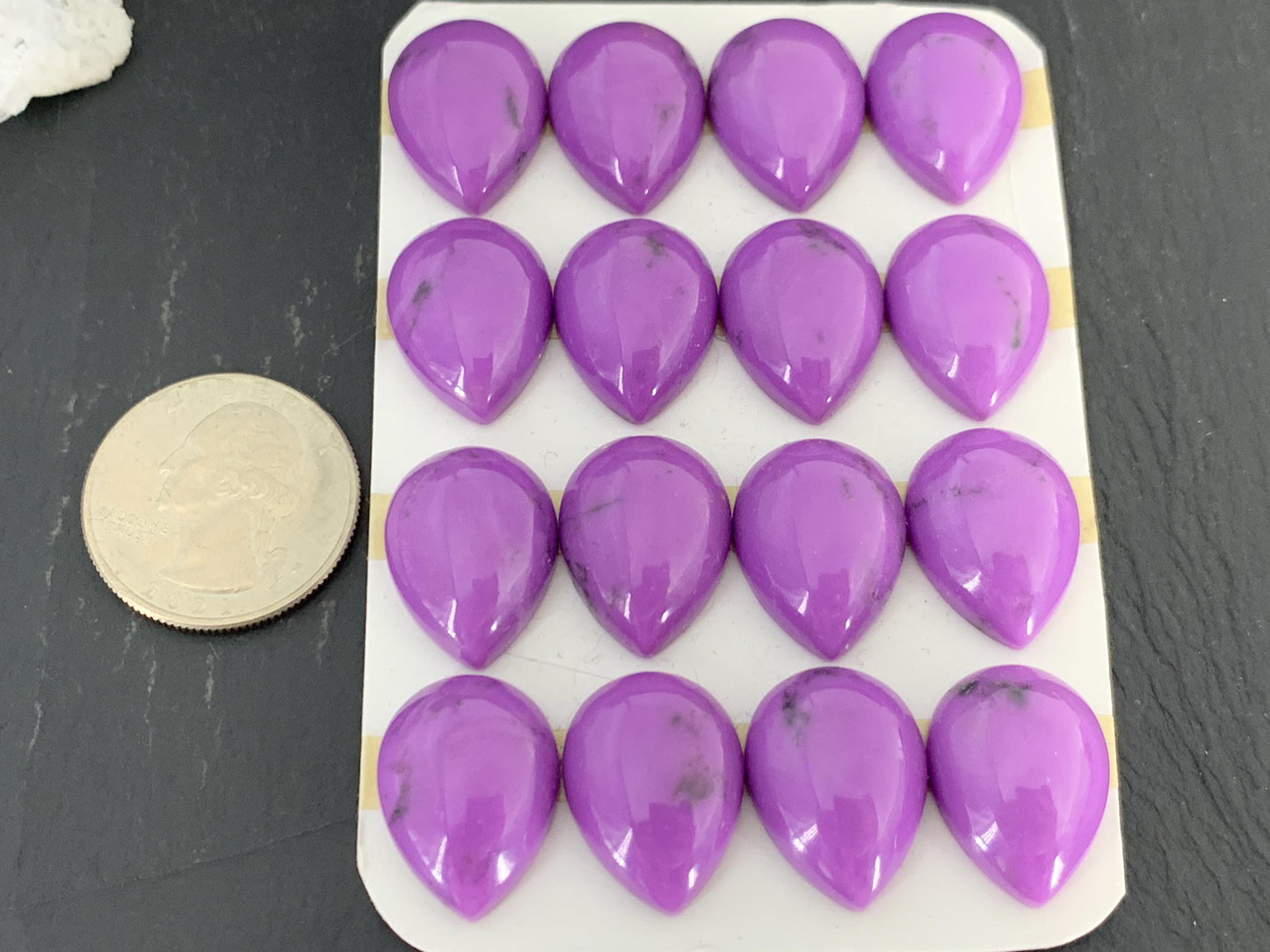 Phosphosiderite pear 15x20mm Cabochon - Calibrated cabochons