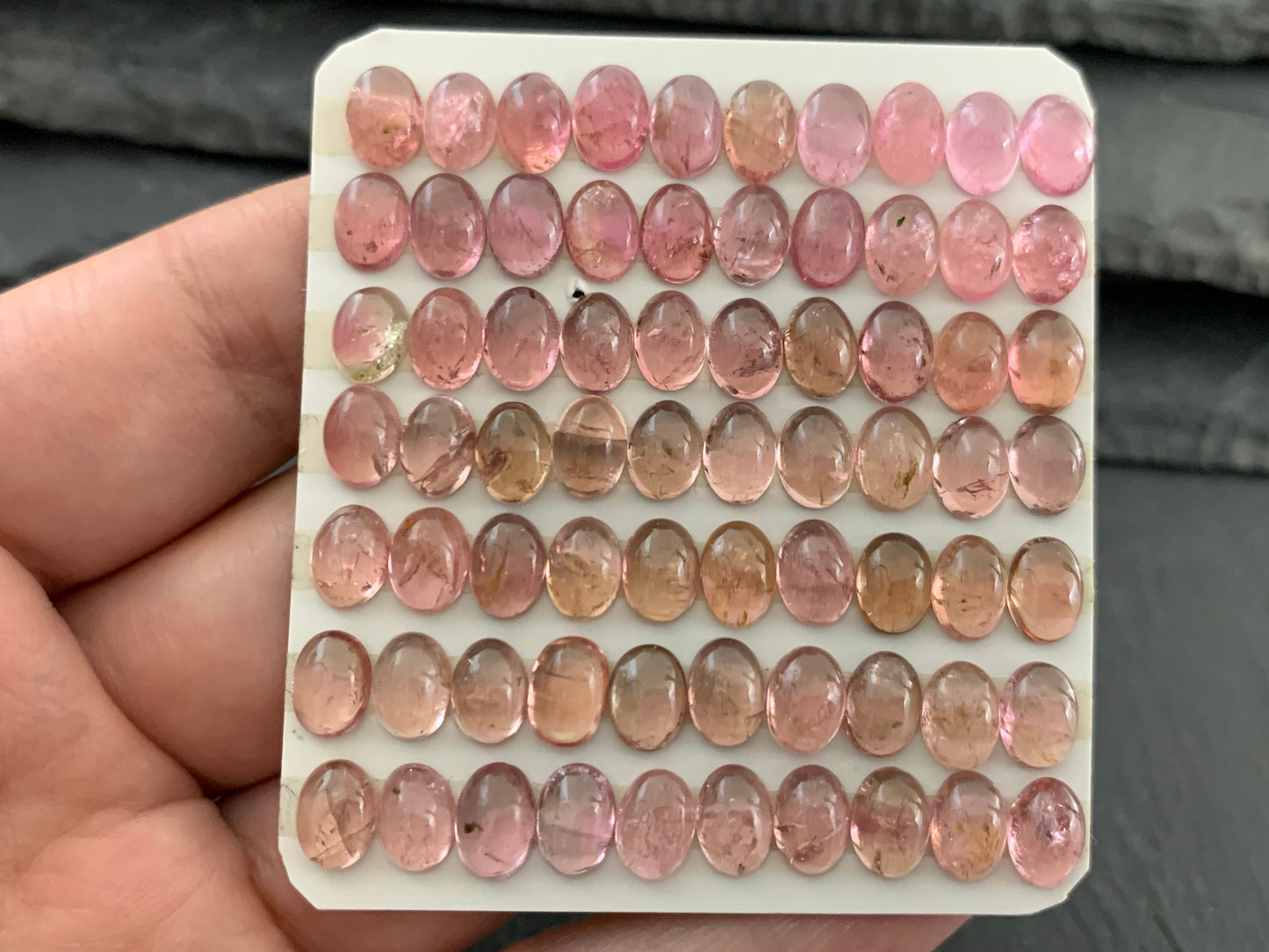 Tourmaline oval 5x7mm cabochon - Calibrated cabochons