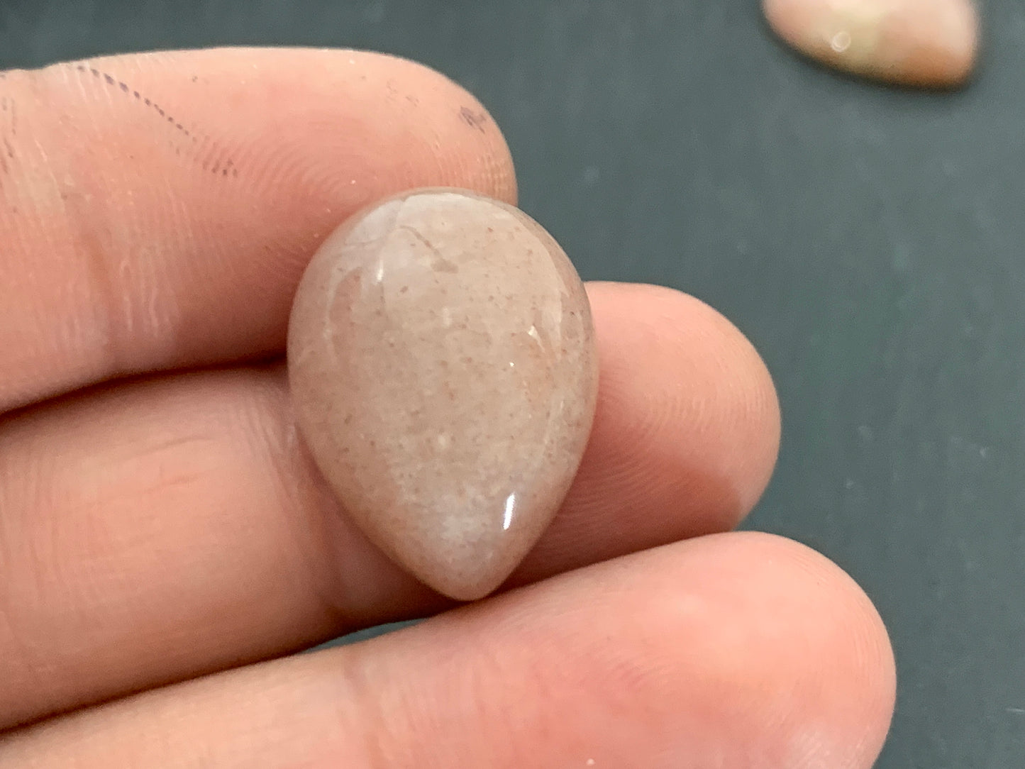 Pink Moonstone pear 15x20mm cabochon - Calibrated cabochons