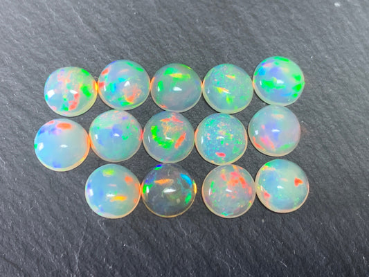 Ethiopian Opal round 7mm cabochon