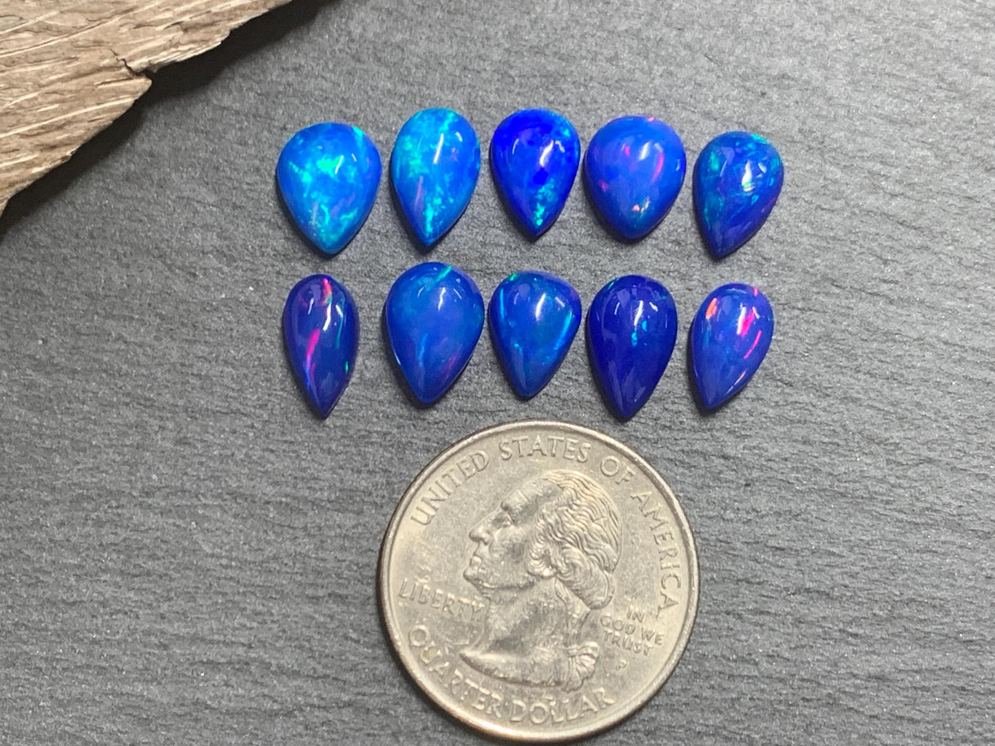 Ethiopian Opal pear 9-11mm long cabochon - Natural Opal smoked to blue color