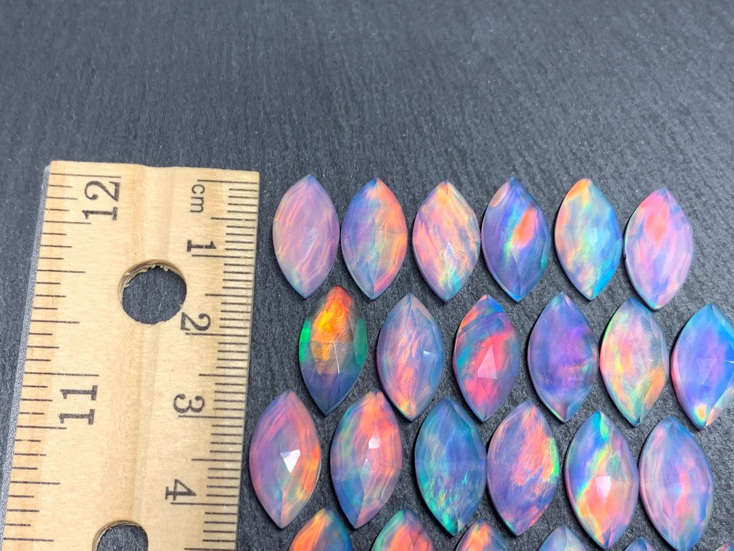 Faceted Aurora Opal marquise 8x16mm cabochon - Doublet cabochons