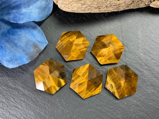 Faceted Tiger Eye hexagon 16mm cabochon - Calibrated cabochons